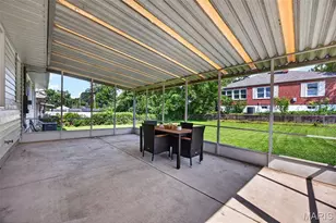 402 Rose Dr, Saint Charles, MO 63301 - Photo 25