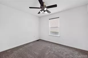 1051 Silo Bend Dr, Wentzville, MO 63385 - Photo 13