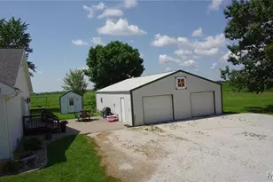 203 Vine St, Clarence, MO 63437 - Photo 5