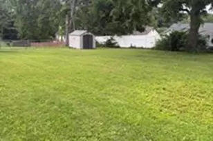 1705 Janria Dr, Florissant, MO 63031 - Photo 3
