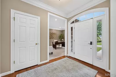 706 Abbottsford Court, Lake Saint Louis, MO 63367 - Photo 7