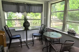 25 Godfrey Ln, Ferguson, MO 63135 - Photo 19