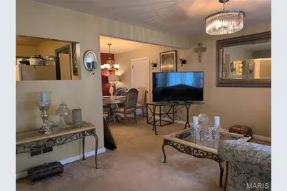 25 Godfrey Lane, Ferguson, MO 63135 - Photo 3