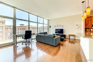 9 N Euclid Ave, Saint Louis, MO 63108 - Photo 5