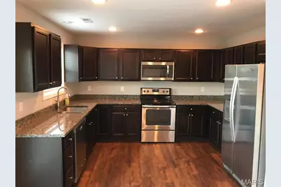 463 Honeysuckle Creek Drive, Wentzville, MO 63385 - Photo 5