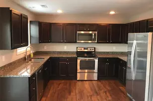 463 Honeysuckle Creek Dr, Wentzville, MO 63385 - Photo 5