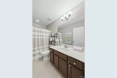 327 Hyde Park Avenue, Wentzville, MO 63385 - Photo 55