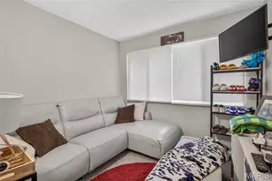 2565 Narraganset Dr, Florissant, MO 63033 - Photo 15