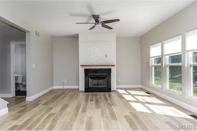 1290 Shorewinds Trail, Saint Charles, MO 63303 - Photo 13