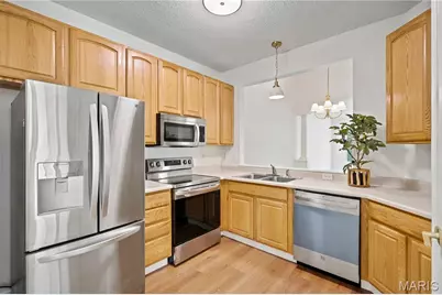 704 Harrier Drive #V, Lake Saint Louis, MO 63367 - Photo 7