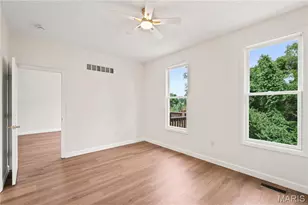 704 Harrier Dr, Lake Saint Louis, MO 63367 - Photo 15