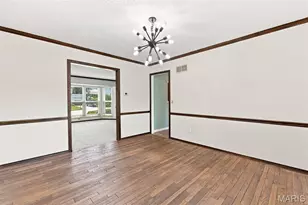 3927 Summerfield Pkwy, Saint Charles, MO 63304 - Photo 15