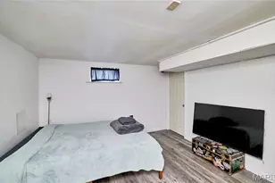 1800 Apple Blossom Ct, Florissant, MO 63031 - Photo 39