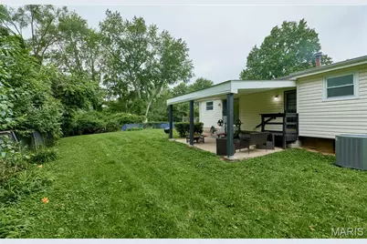 1800 Apple Blossom Court, Florissant, MO 63031 - Photo 49