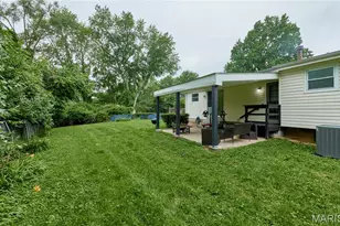 1800 Apple Blossom Ct, Florissant, MO 63031 - Photo 49