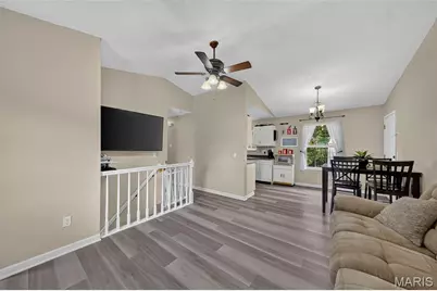 1329 Shallow Lake Drive, O'Fallon, MO 63366 - Photo 7