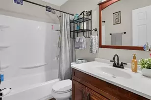 1329 Shallow Lake Dr, O'Fallon, MO 63366 - Photo 15