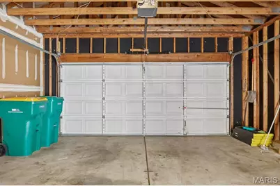 16054 Rose Wreath Lane, Florissant, MO 63034 - Photo 33