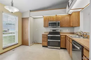 16054 Rose Wreath Ln, Florissant, MO 63034 - Photo 13