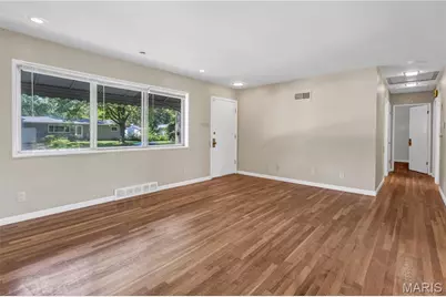 1016 Forestwood Drive, Ferguson, MO 63135 - Photo 7