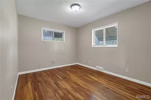 1016 Forestwood Dr, Ferguson, MO 63135 - Photo 15