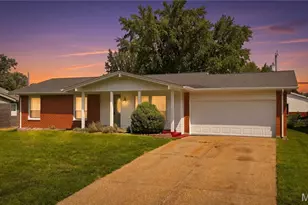 2395 Wedgwood Dr, Florissant, MO 63033 - Photo 1