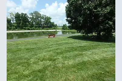 415 Shirley Ridge Drive #16, Saint Charles, MO 63304 - Photo 25