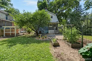 2626 Margarette Ave, Maplewood, MO 63143 - Photo 33