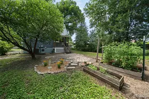 2626 Margarette Ave, Maplewood, MO 63143 - Photo 37