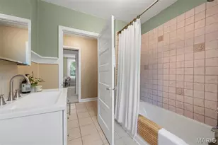 2626 Margarette Ave, Maplewood, MO 63143 - Photo 21