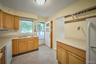 5708 Fyler Ave, Saint Louis, MO 63139 - Photo 15