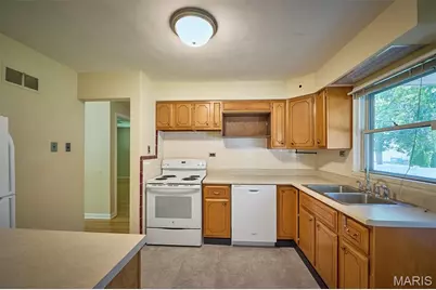 5708 Fyler Avenue, Saint Louis, MO 63139 - Photo 17