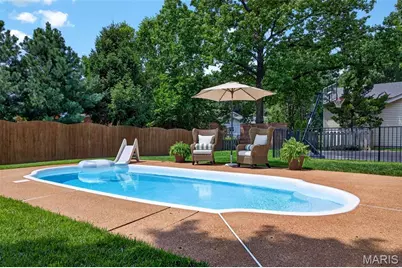 1120 Hollin Court, Saint Louis, MO 63131 - Photo 5