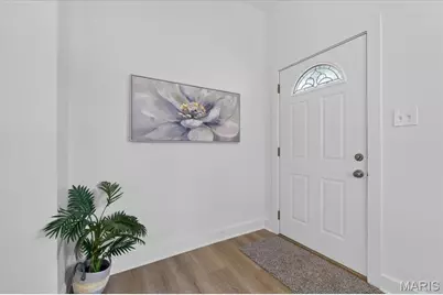 9351 Golden Gate Road, Rock Hill, MO 63144 - Photo 3