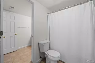 1934 Greenpoint Dr, Kirkwood, MO 63122 - Photo 17