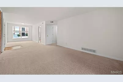 1934 Greenpoint Drive #203, Kirkwood, MO 63122 - Photo 11