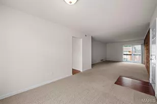 1934 Greenpoint Dr, Kirkwood, MO 63122 - Photo 5