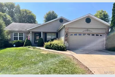 11 Eagle Chase Court, Saint Peters, MO 63376 - Photo 1