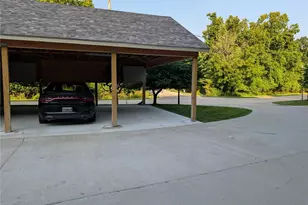 2270 Rule Ave, Maryland Heights, MO 63043 - Photo 27