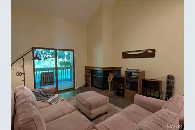 2270 Rule Avenue #D, Maryland Heights, MO 63043 - Photo 3