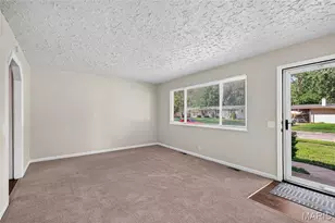 200 Falcon Dr, Florissant, MO 63031 - Photo 13