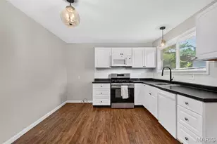 200 Falcon Dr, Florissant, MO 63031 - Photo 13