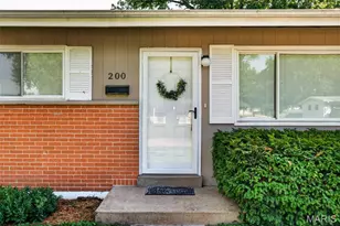 200 Falcon Dr, Florissant, MO 63031 - Photo 7