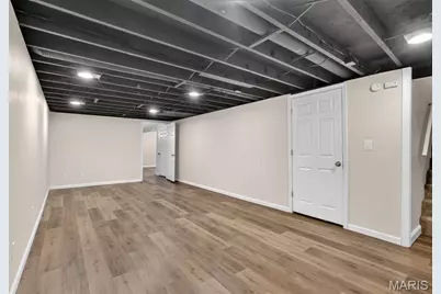 200 Falcon Drive, Florissant, MO 63031 - Photo 27