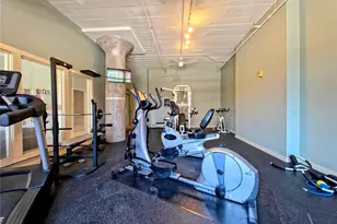 1627 Locust St, Saint Louis, MO 63103 - Photo 9