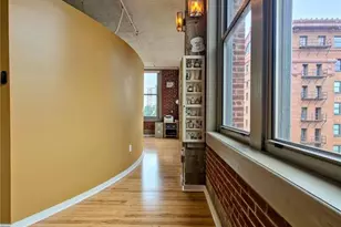 1627 Locust St, Saint Louis, MO 63103 - Photo 15
