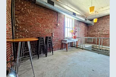 1627 Locust Street #402, Saint Louis, MO 63103 - Photo 11