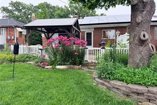9841 Knollshire Dr, Saint Louis, MO 63123 - Photo 49