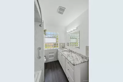 9841 Knollshire Drive, Saint Louis, MO 63123 - Photo 29