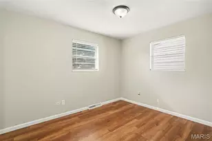 1820 Violet Dr, Florissant, MO 63031 - Photo 5